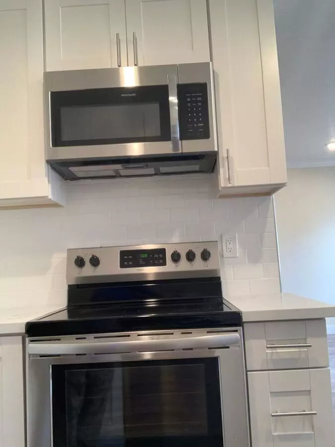 Agate Apartments photo 2