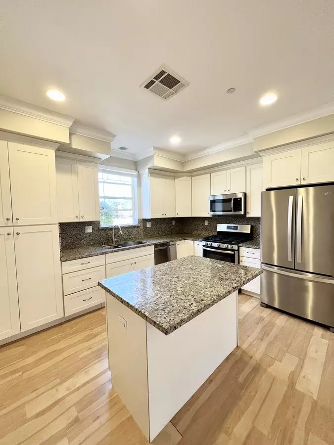 3485 The Alameda, Santa Clara, CA 95050 photo 3