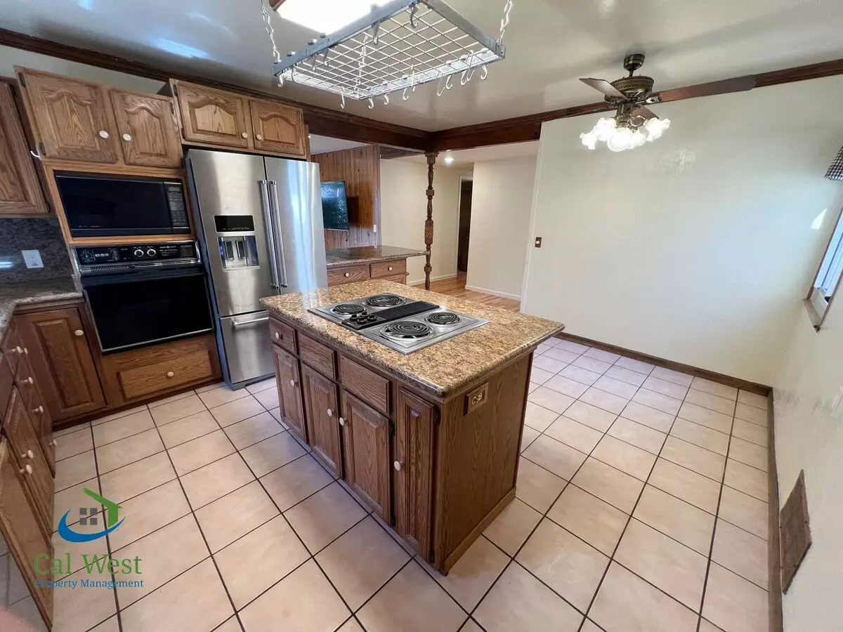$4595 - Beautiful Single Family Home In Santa Clara photo 4