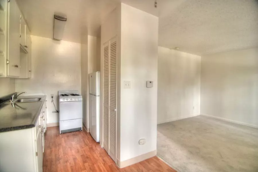 593 Saratoga Avenue, Santa Clara, CA 95050 photo 3