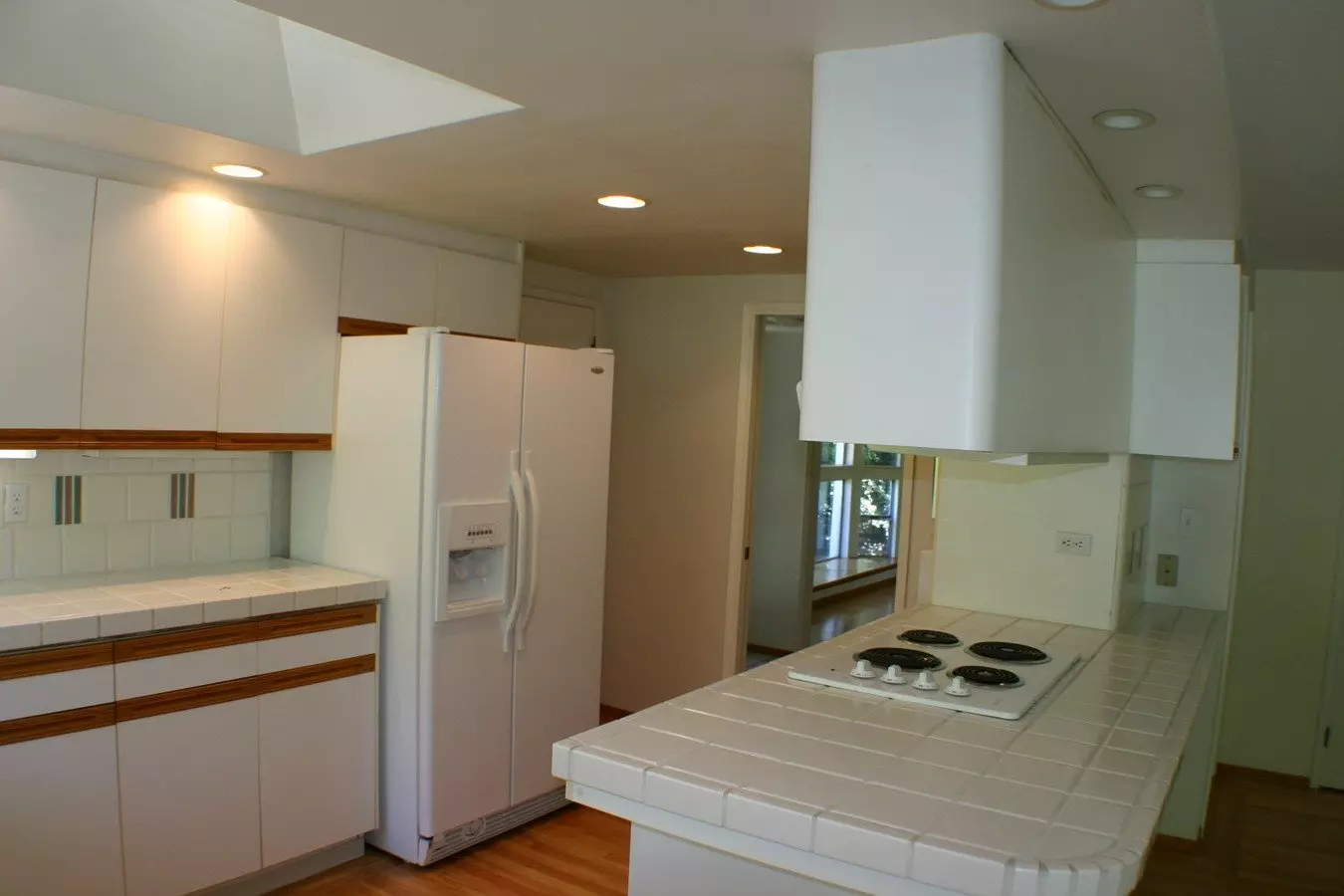 3086 Carleton Pl photo 3