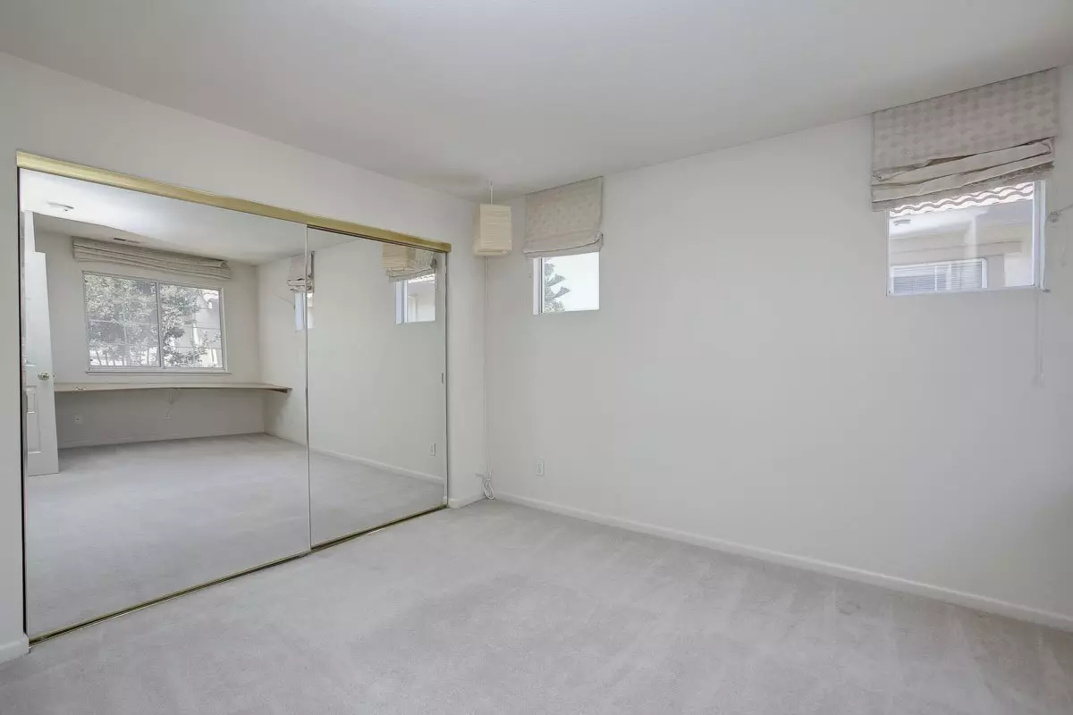 4692 Wilcox Ave photo 5