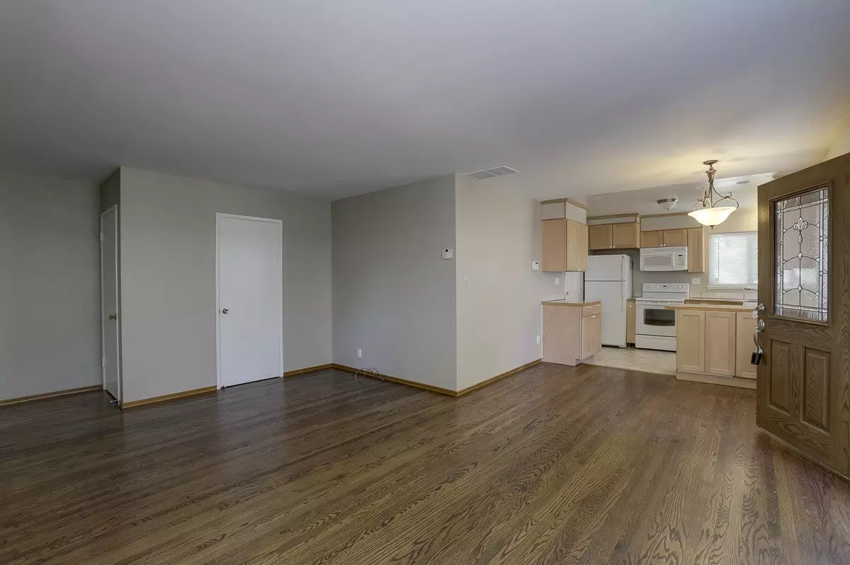 1280 Normandy Way, Santa Clara, CA 95050 photo 2