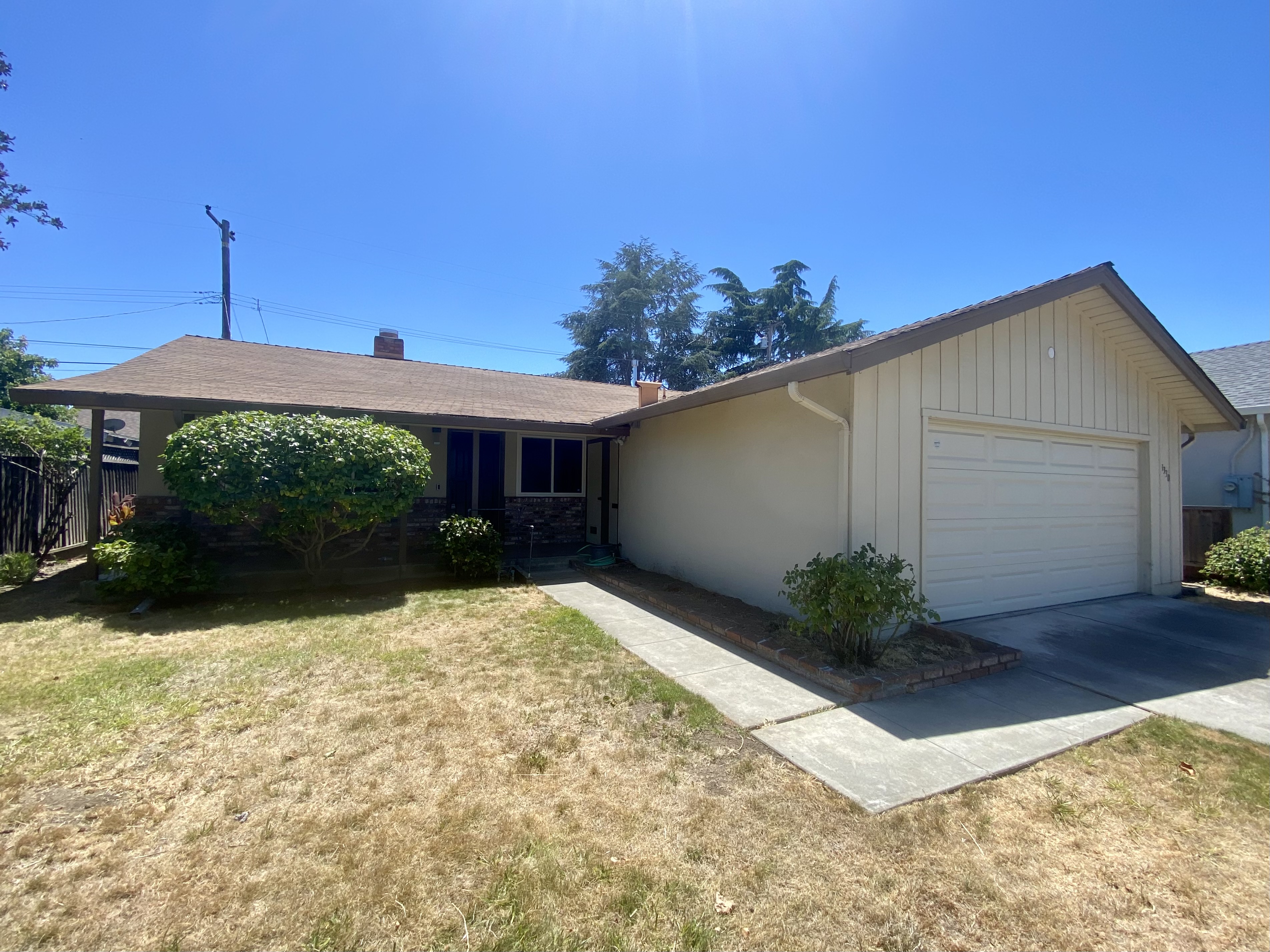 3330 Warburton Ave photo 2