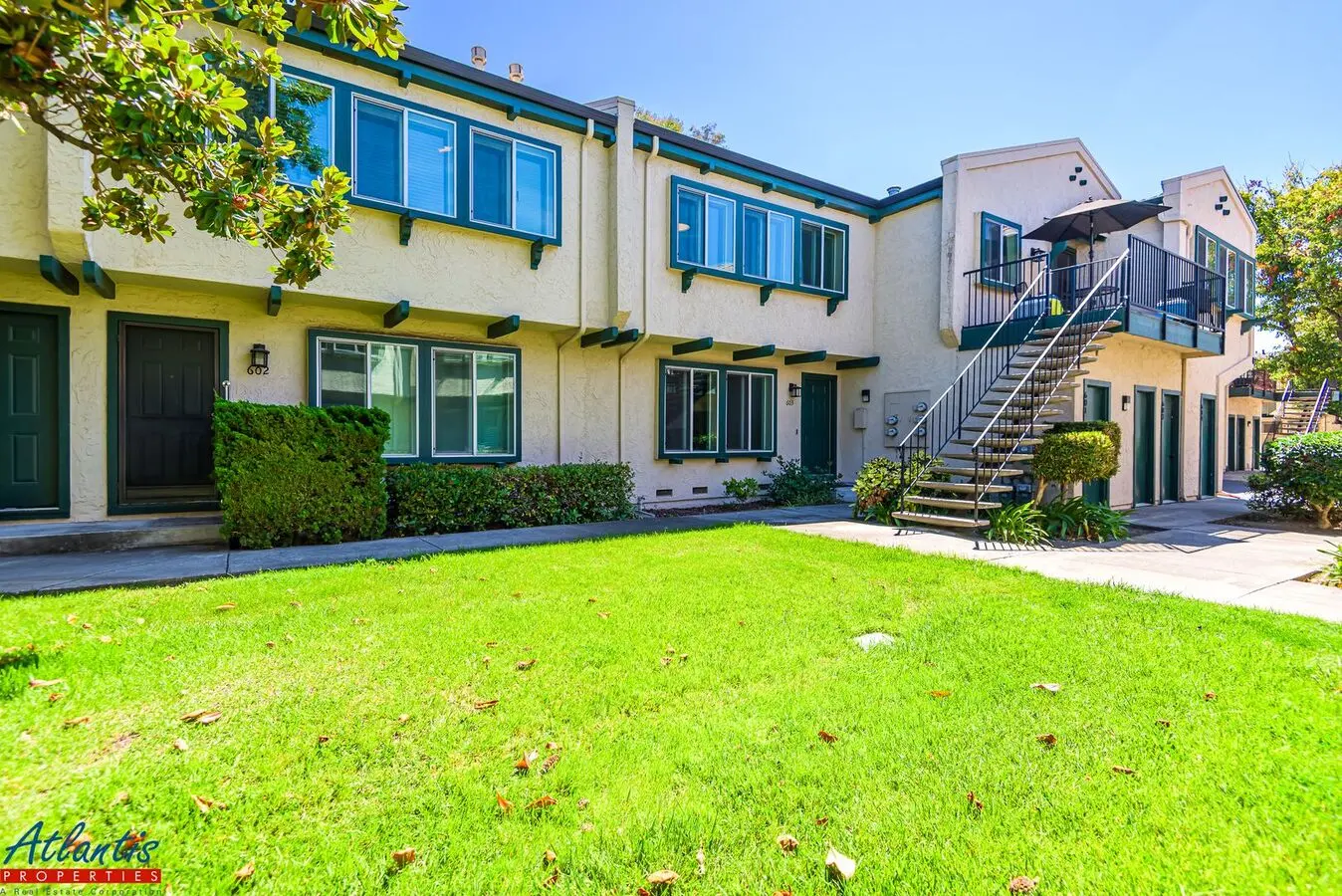 1031 Clyde Ave Santa Clara, CA 95054 photo 2