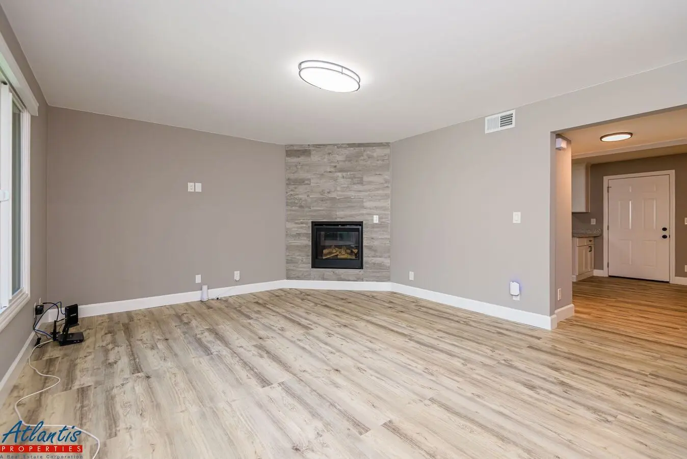 1031 Clyde Ave Santa Clara, CA 95054 photo 3