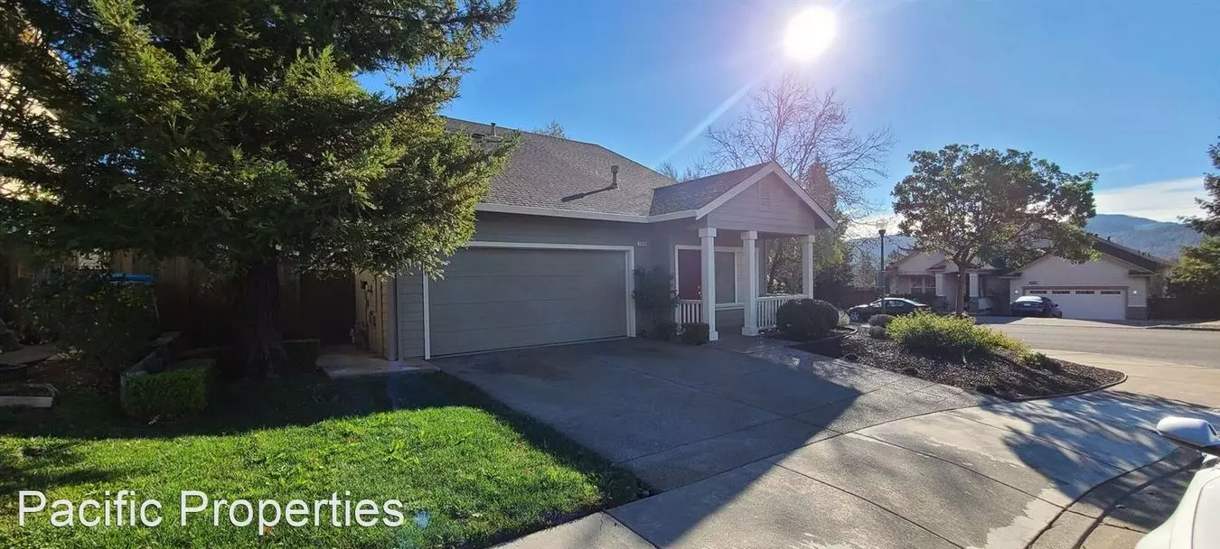 1446 Grey Hawk Way