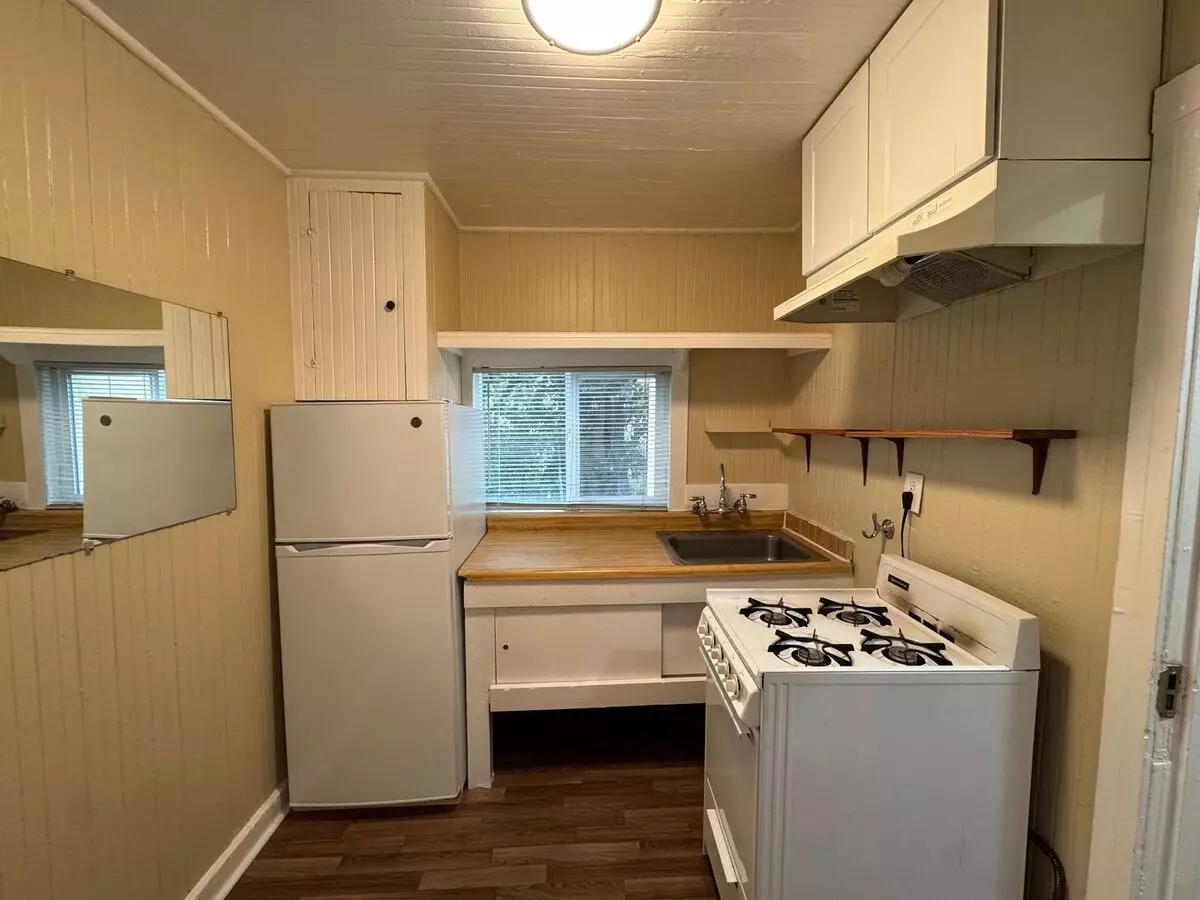 Colgan Creek Cottages photo 3