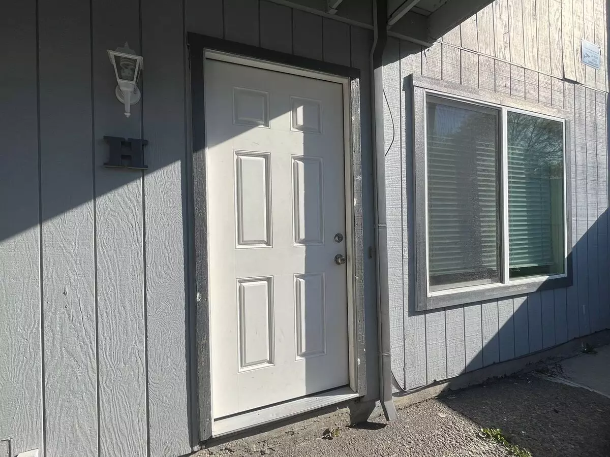 2555Wsteelelane (pc) photo 3