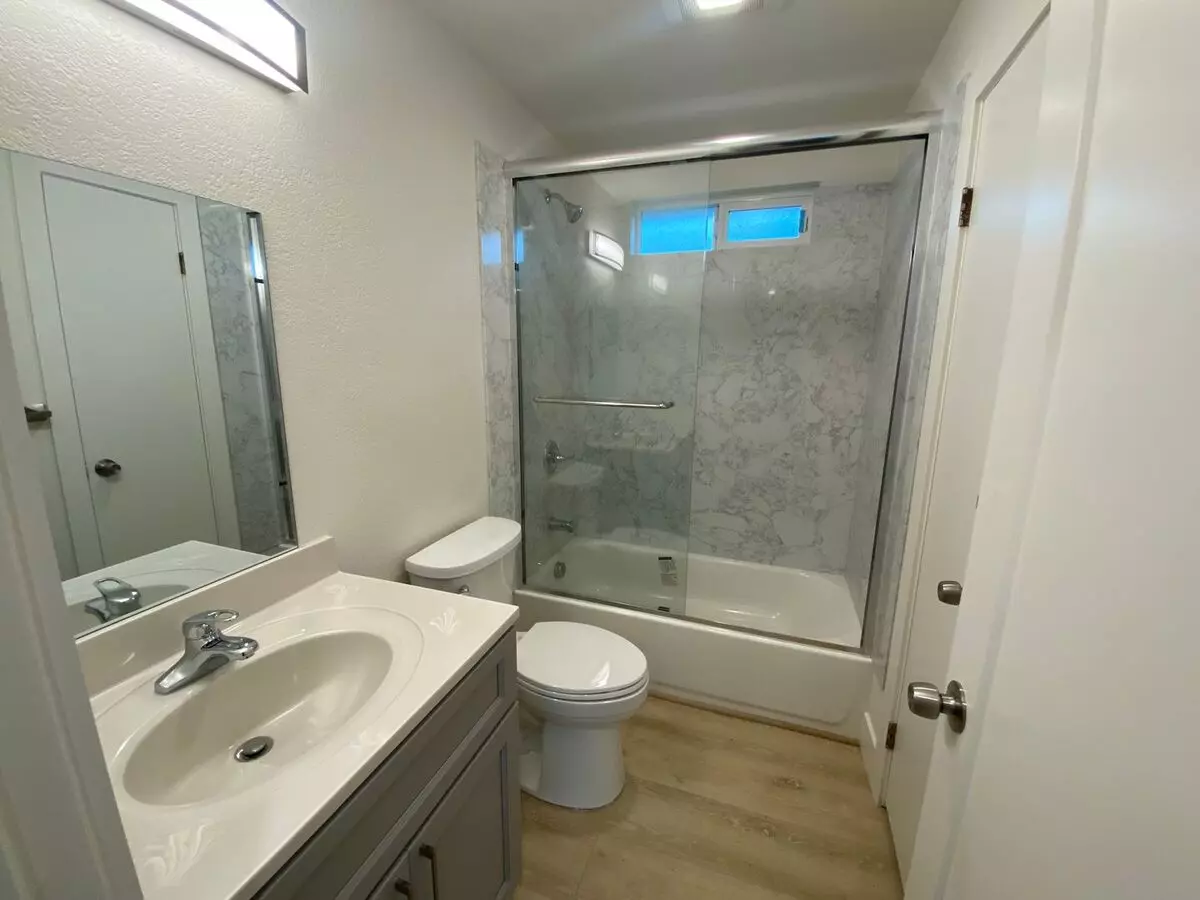 2585 Kenton Ct, Santa Rosa (Apartment) photo 2