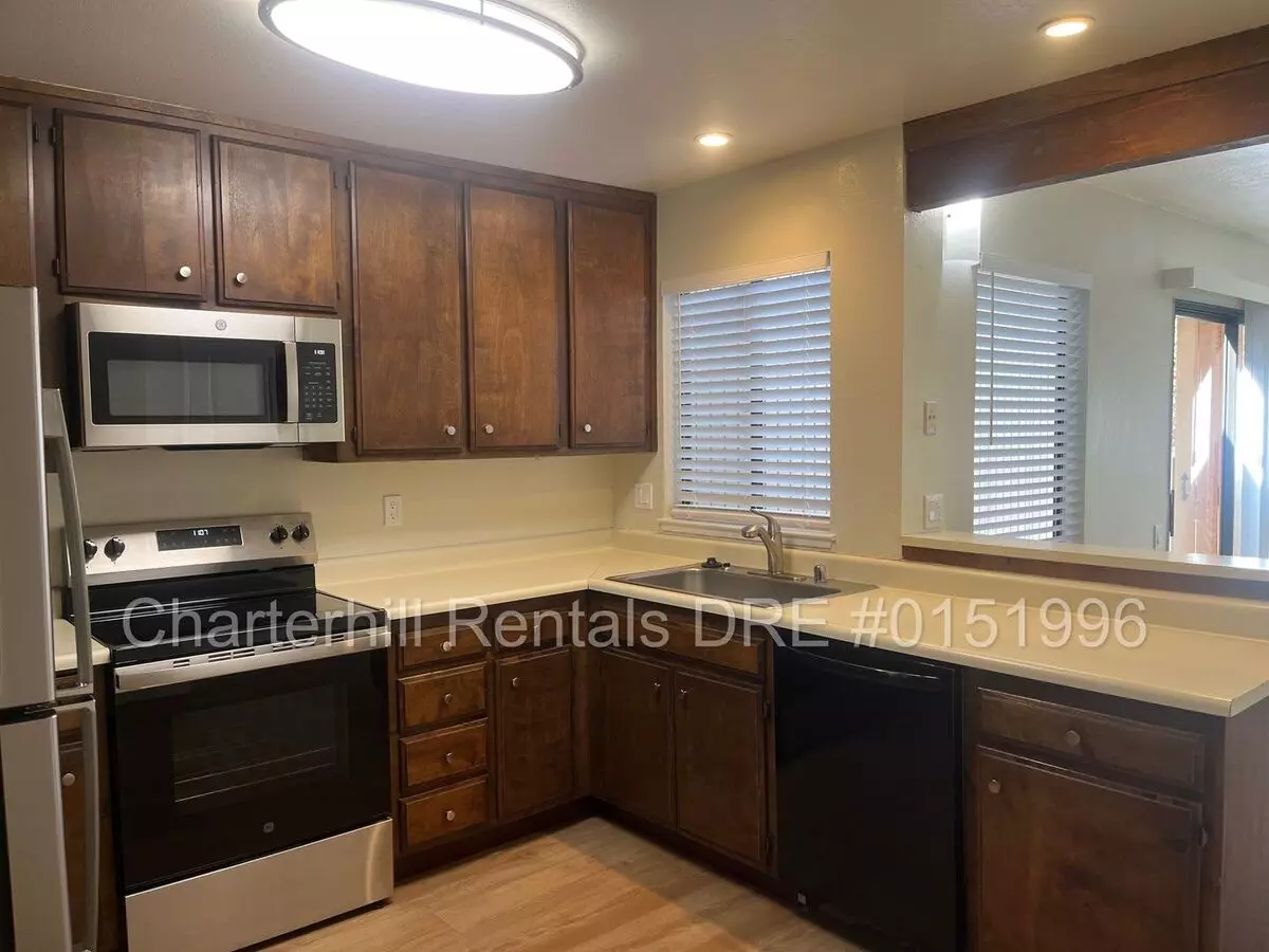 5200 Piedmont Dr Santa Rosa, CA 95409 photo 5