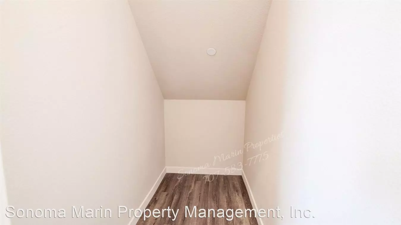 Solar ~ Brand New Construction ~ 3 Bedrooms, 2.5 Bath **pg Savings photo 4