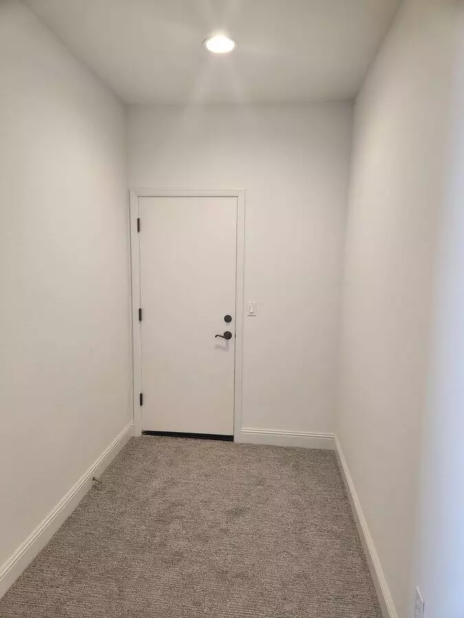 Great Santa Rosa Neighborhood 3 Bedroom, 2.5 Bathrooms photo 4