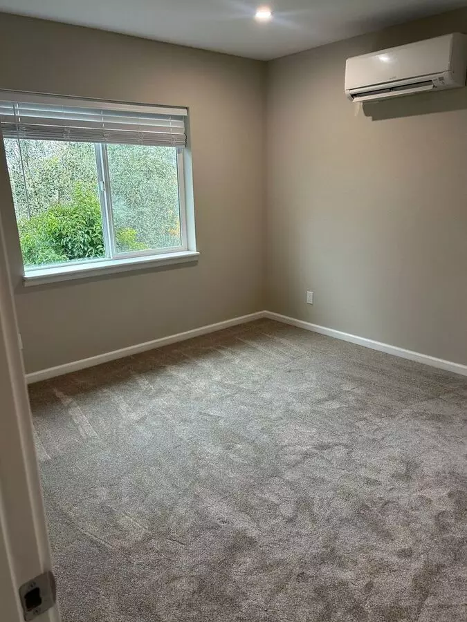 224 Brittain Ln Santa Rosa, CA 95401 photo 5
