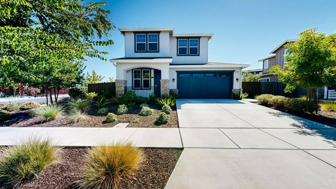 Rare Santa Rosa Four Bedroom House In Desirable Coffey Park