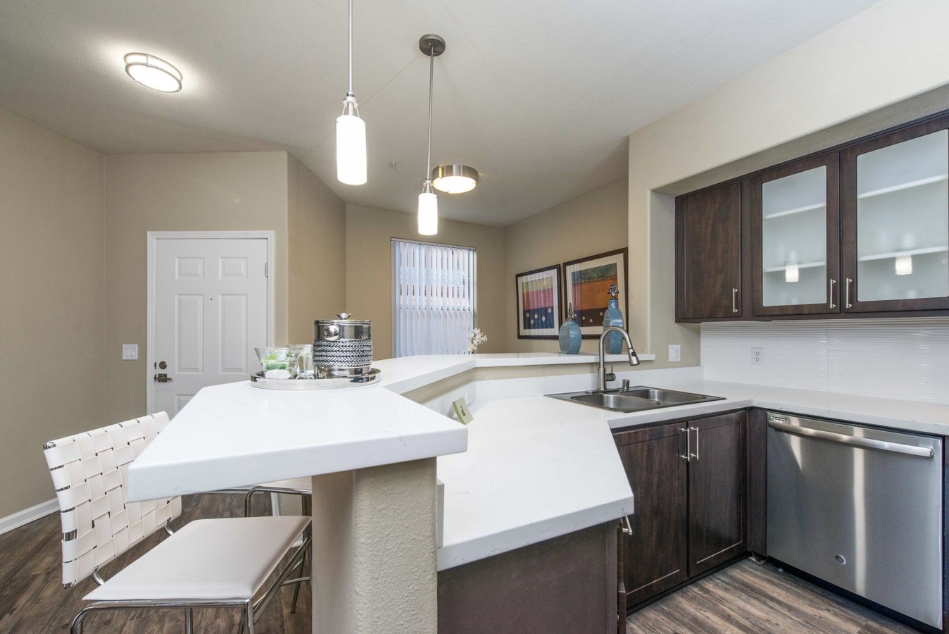 Renaissance Apartment Homes photo 5