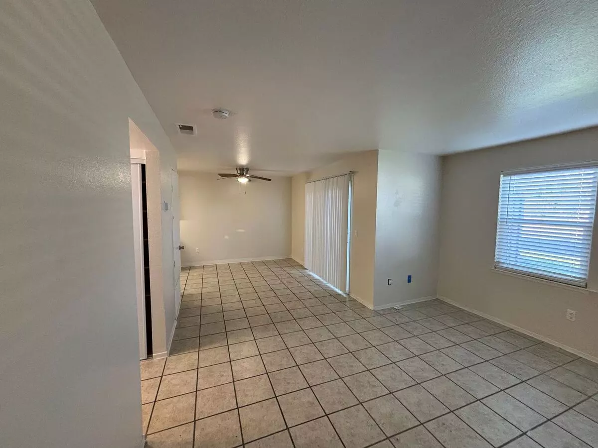 Sonoma Court Townhomes photo 3