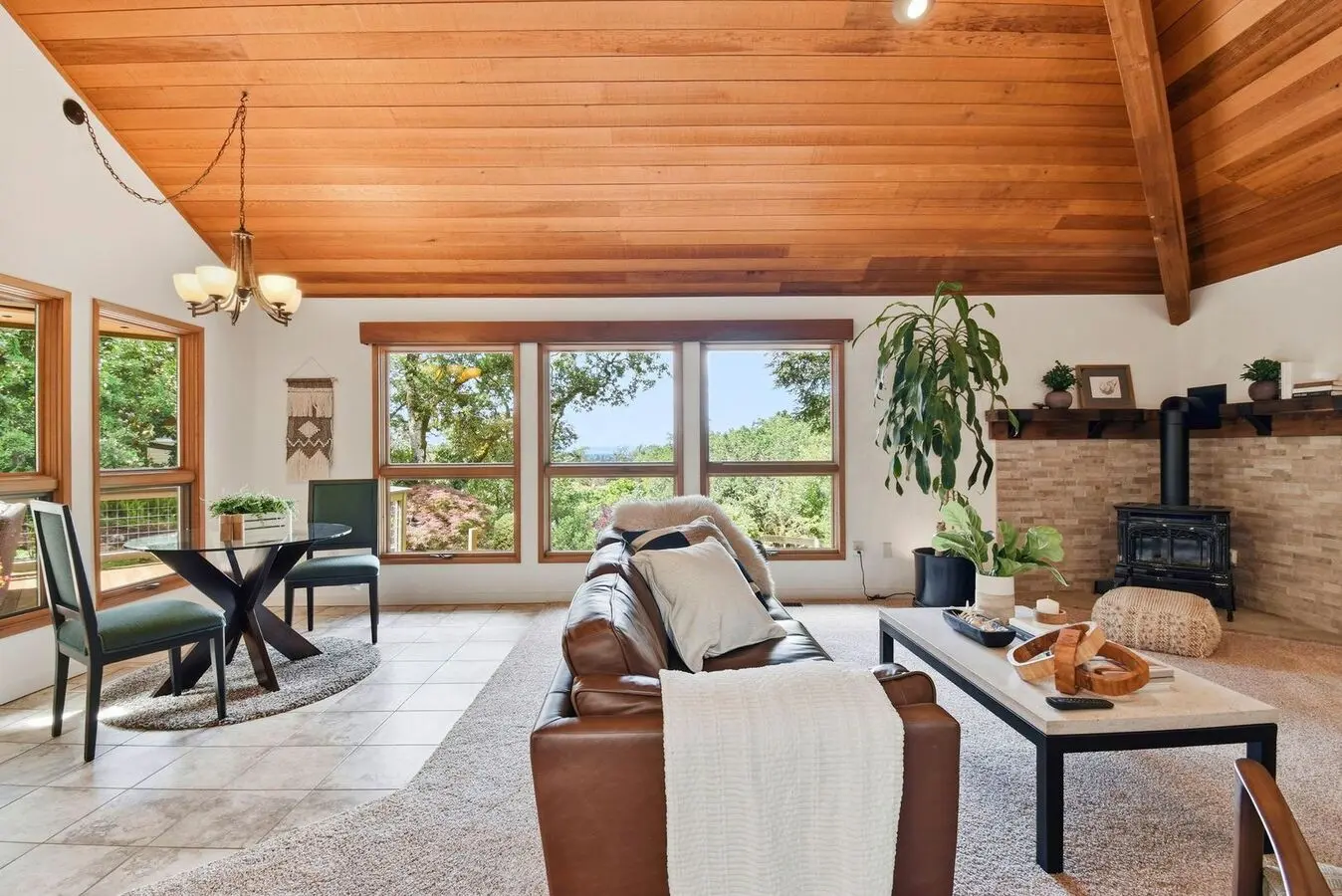 Sophisticated Living In Bennet Valley Fairway View Estates photo 4