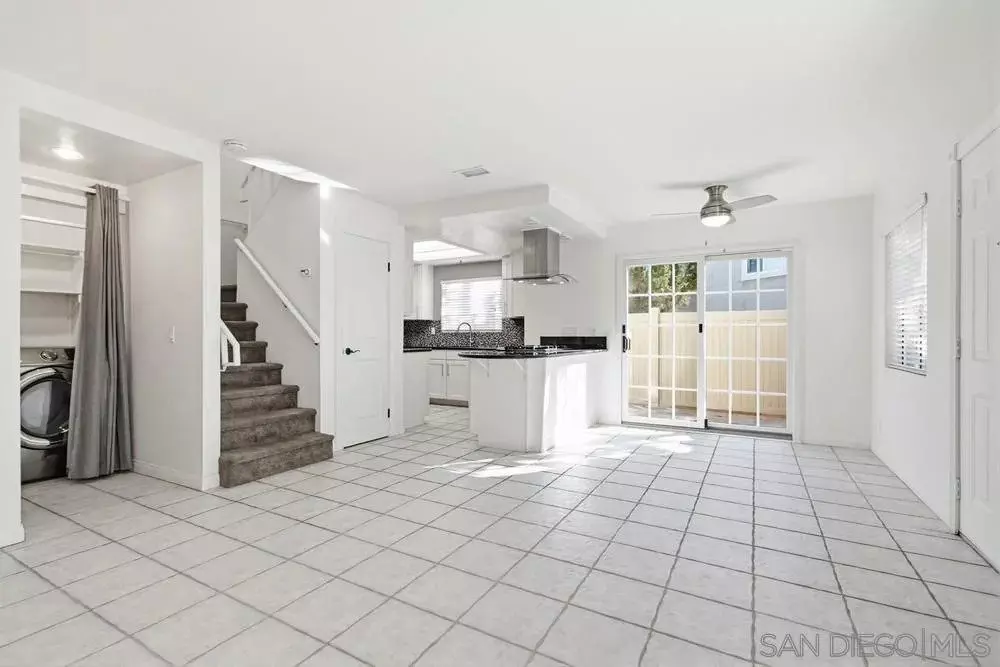 10180 Palm Glen Drive, Santee, CA 92071 photo 2