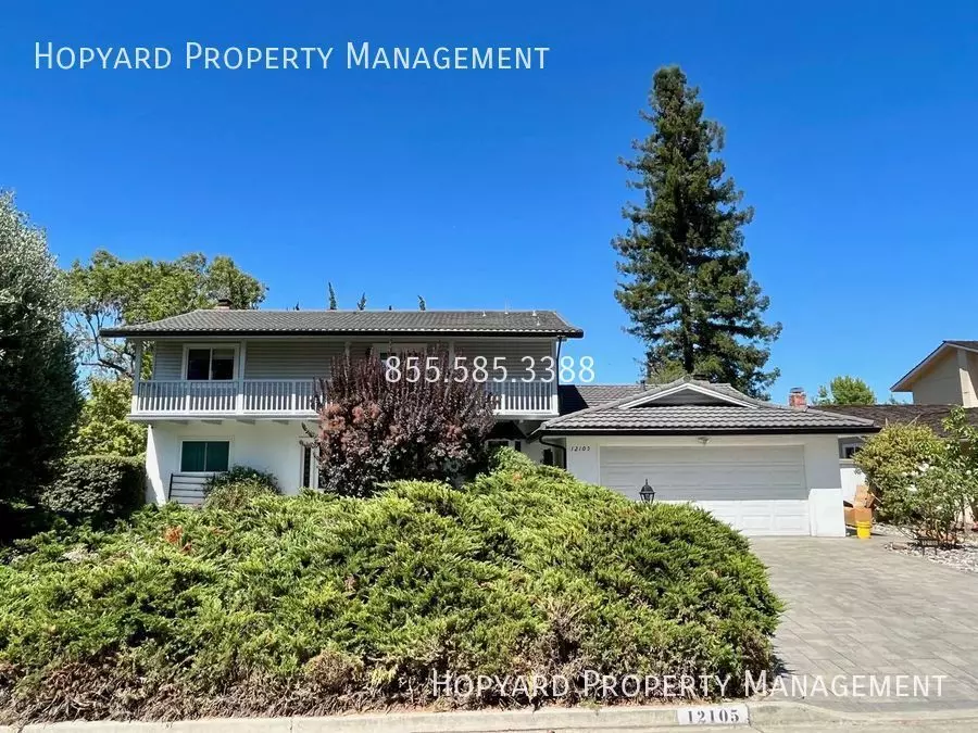 12105 Kristy Lane, Saratoga, CA 95070 photo 2