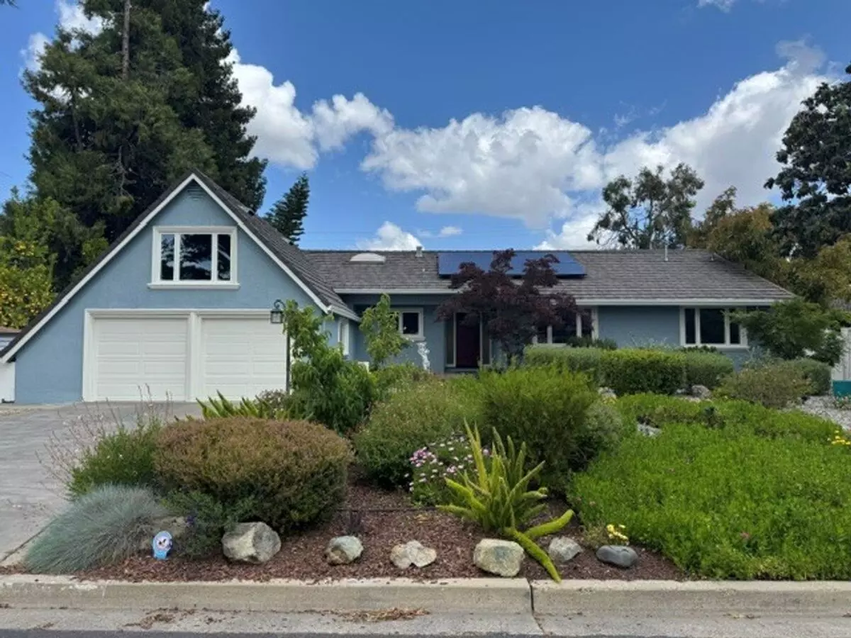 18813 Westview Dr Saratoga, CA 95070