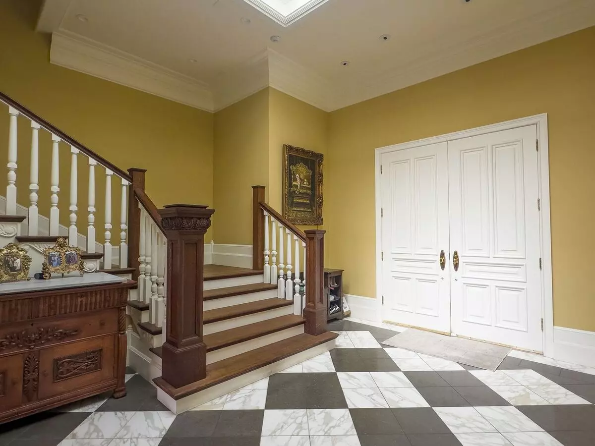 5BR/5BA Single Family House on Mount Eden Rd · Saratoga photo 5
