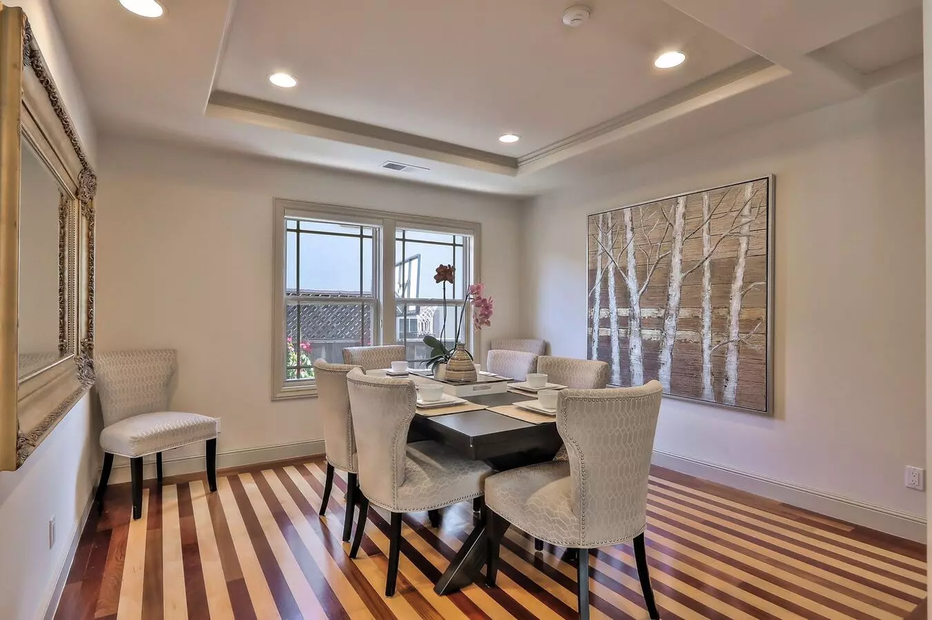 Saratoga 5 Bedrooms with Free Electricity from Solar System photo 3