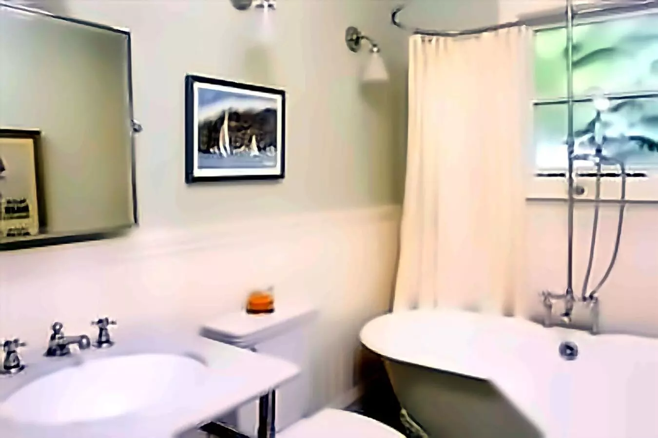 Beachfront 4br/4ba On Swede's Beach — Private Beach Access, Panoramic Bay Views | Old Town Sausalito photo 3