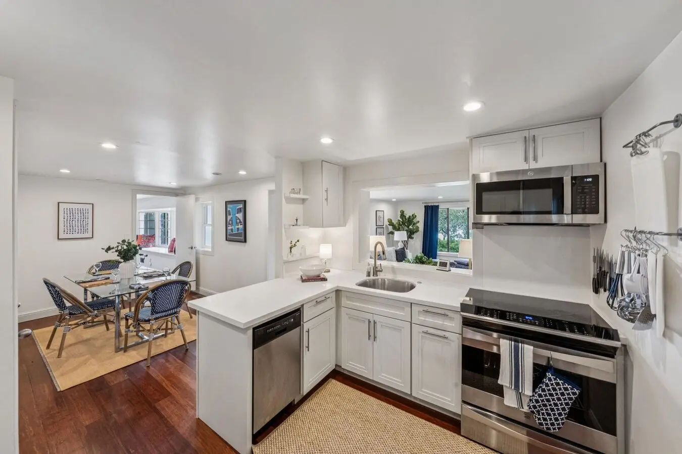 LUXURY VICTORIAN RESIDENCE IN THE HEART OF SAUSALITO photo 4