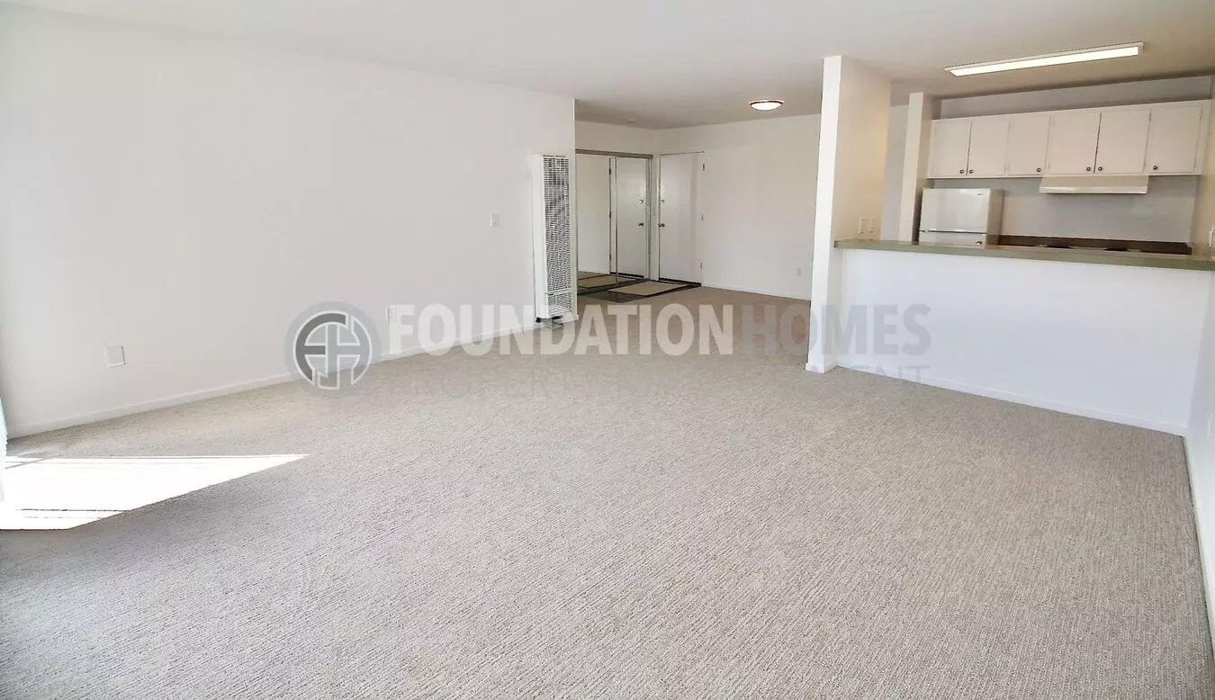 Sausalito Condo With Scenic Views! Covered Parking! Pool! Foundation photo 4