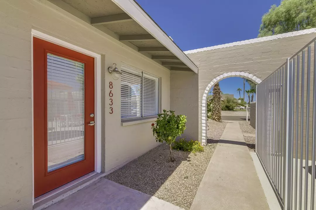 8635 E Coronado Rd Scottsdale, AZ 85257 photo 5