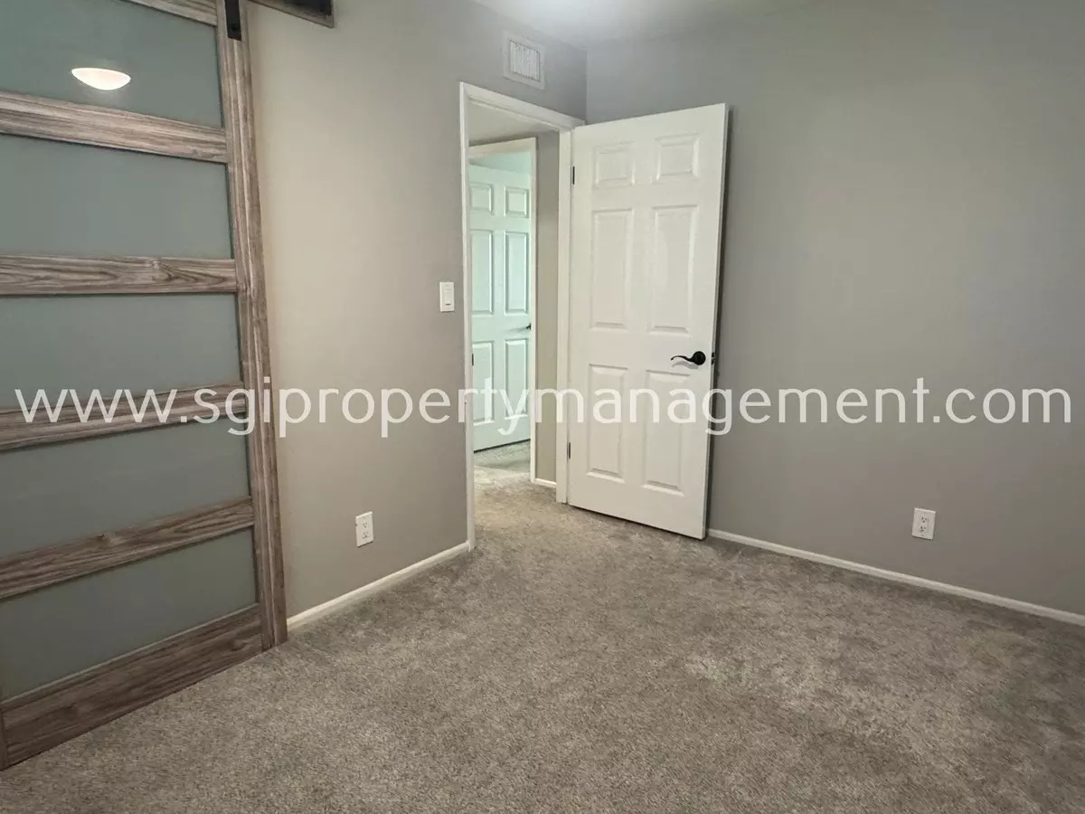 2415 North 71st Street, Scottsdale, AZ 85257 photo 4