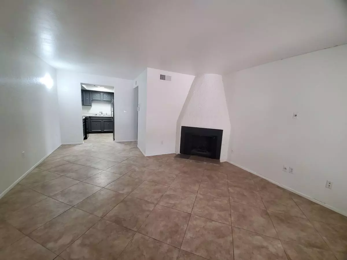 3002 North 70th Street, Scottsdale, AZ 85251 photo 2