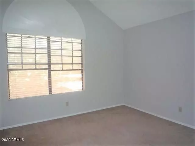 Terrific Location-just Minutes To Loop 101 &amp; Hwy 51, Desert Ridge! photo 5