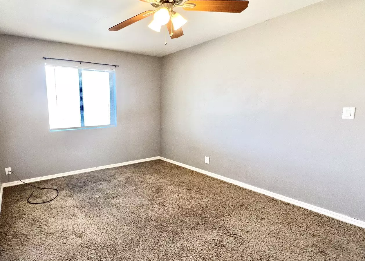 6838 East Edgemont Avenue, Scottsdale, AZ 85257 photo 4