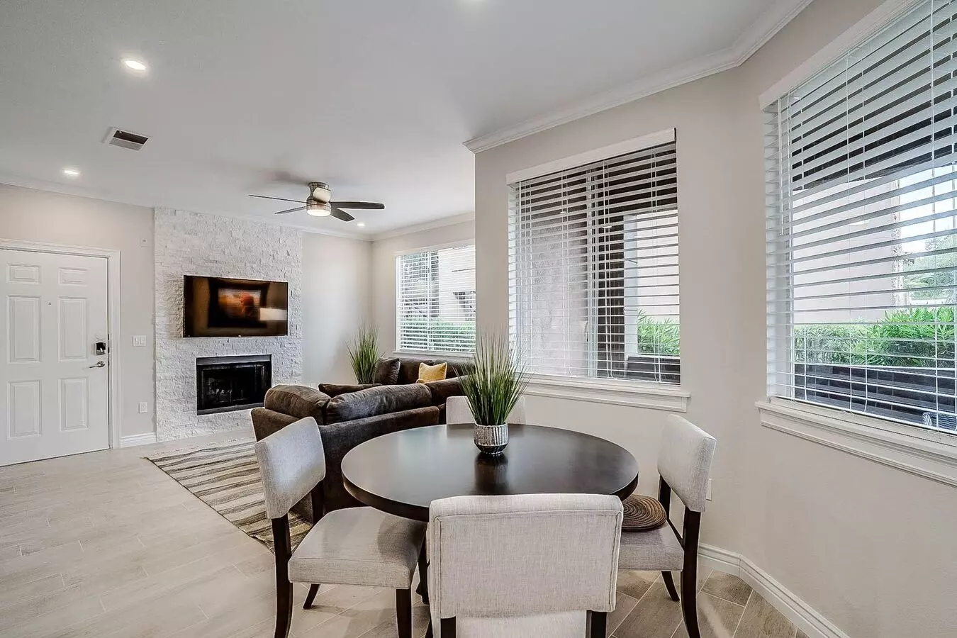 Furnished Rental - 3 Month Minimum photo 4