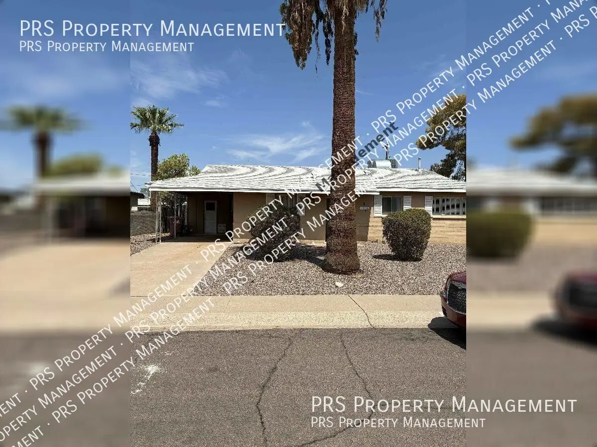7314 E Polk St photo 4