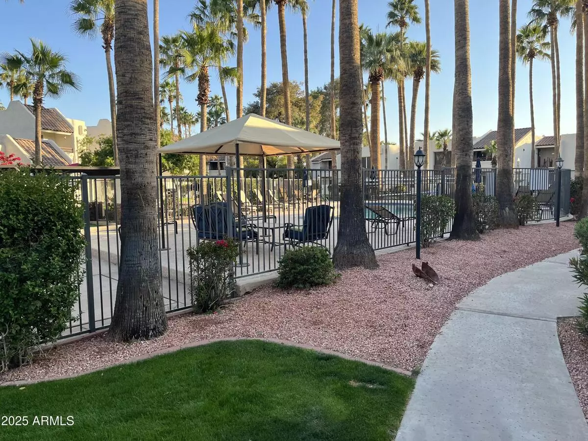 7350 North Vía Paseo Del Sur, Scottsdale, AZ 85258 photo 4