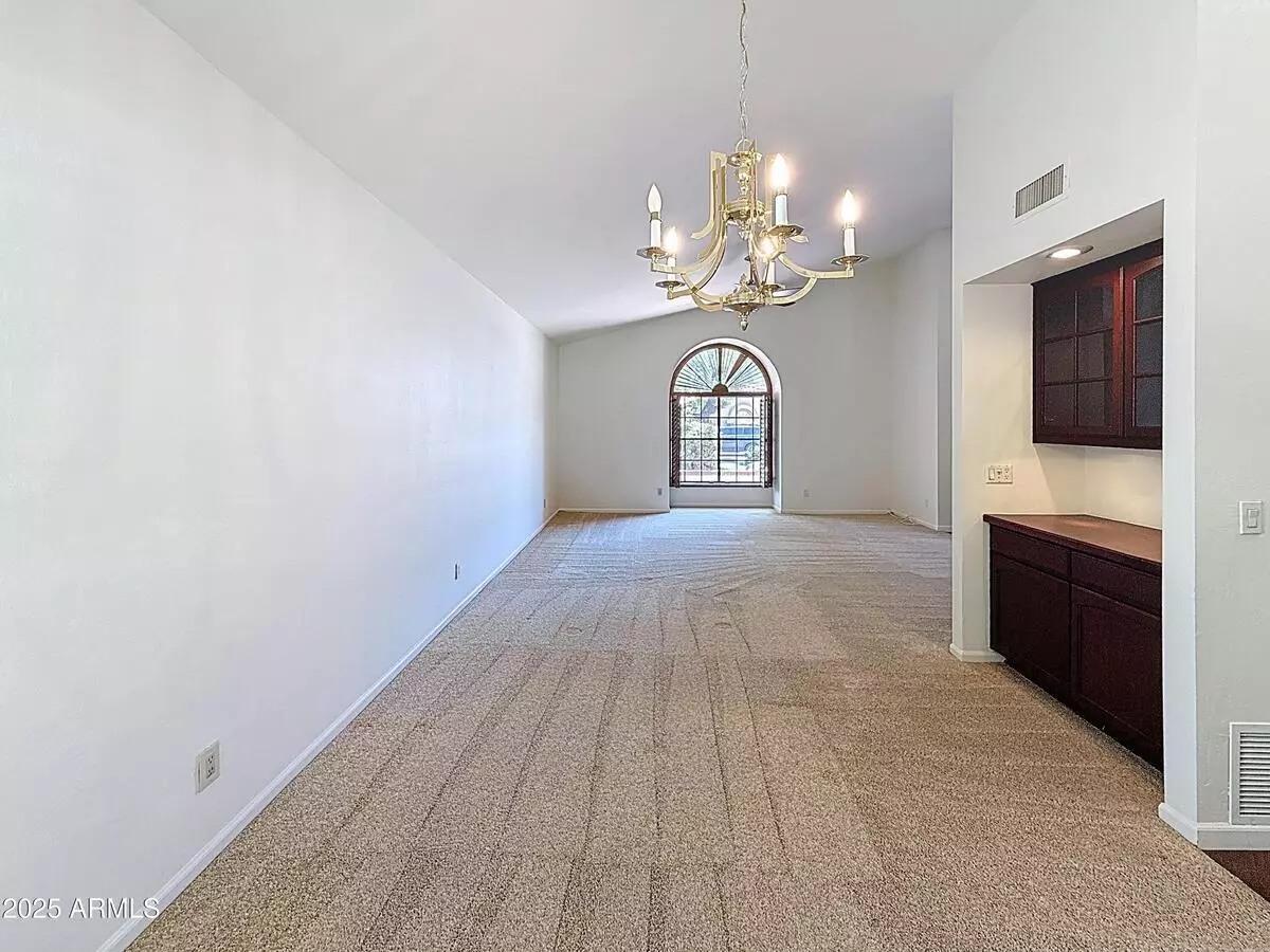 9888 East Ironwood Drive, Scottsdale, AZ 85258 photo 4