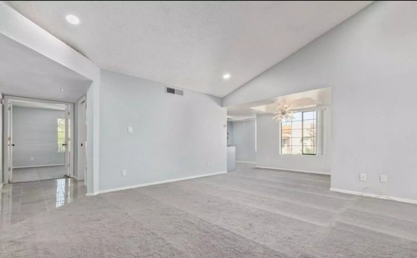 9775 N 93rd Way Scottsdale, AZ 85258 photo 5