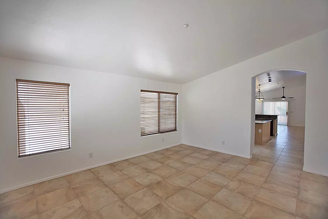 Beautiful Scottsdale Home In Mcdowell Mountain Ranch photo 2