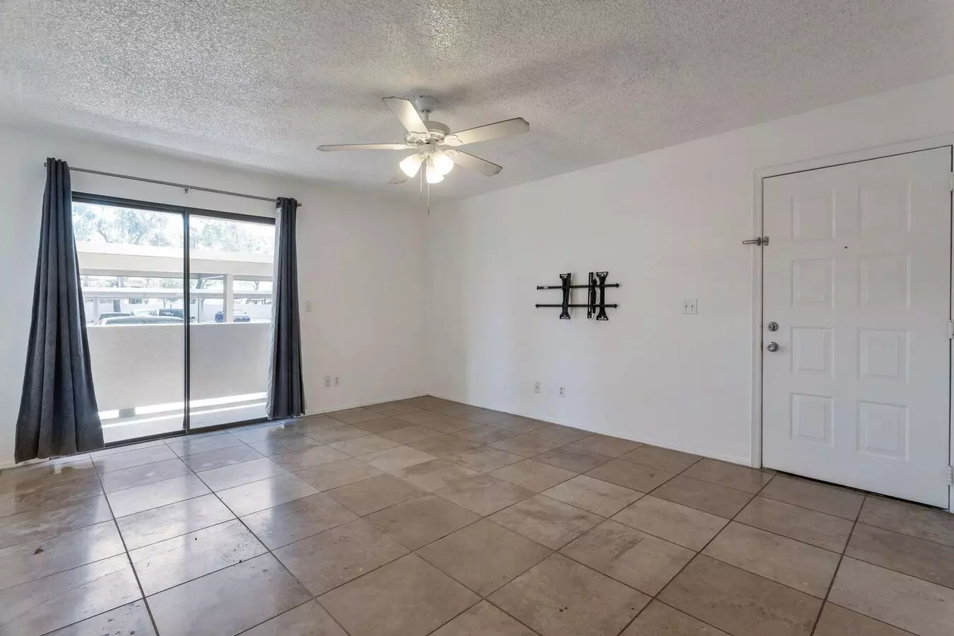 Charming 1-bedroom In Central Scottsdale photo 3