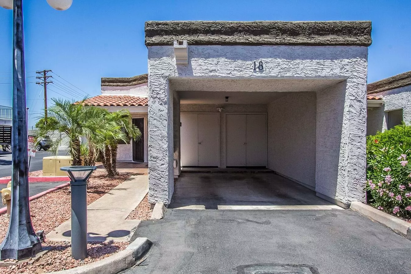 7755 E Thomas Rd Scottsdale, AZ 85251 photo 4