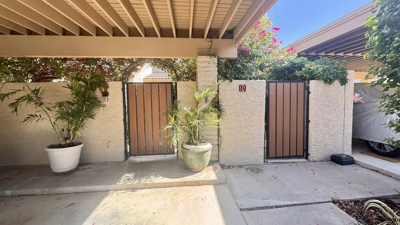 Walking Distance To Fashion Square Mall, Old Town Scottsdale! photo 4