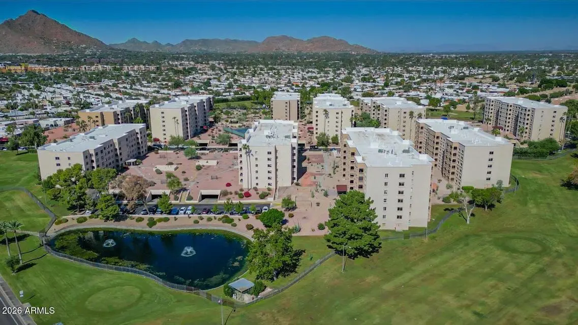 7940 E Camelback Rd Scottsdale, AZ 85251 photo 5