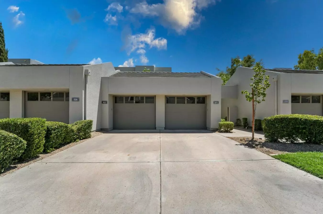 7700 E GAINEY RANCH Road photo 2