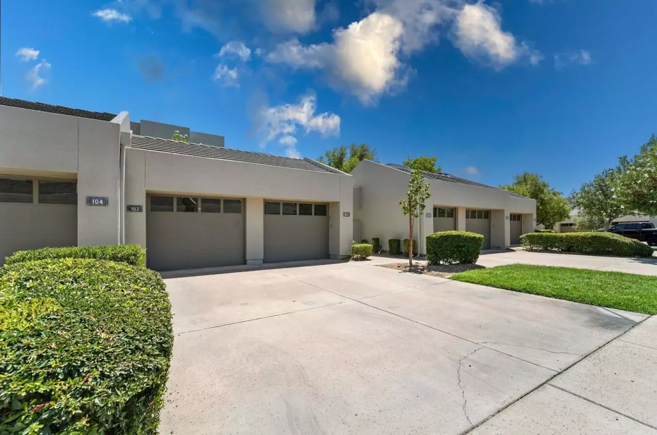 7700 E GAINEY RANCH Road photo 3