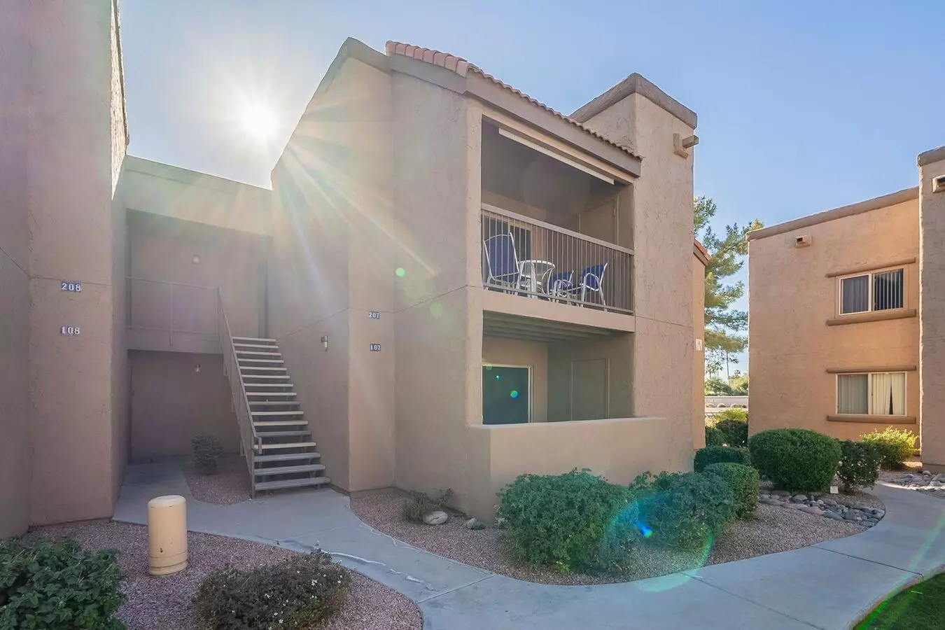 Furnished! 2 Bed/2 Bath In Scottsdale photo 5