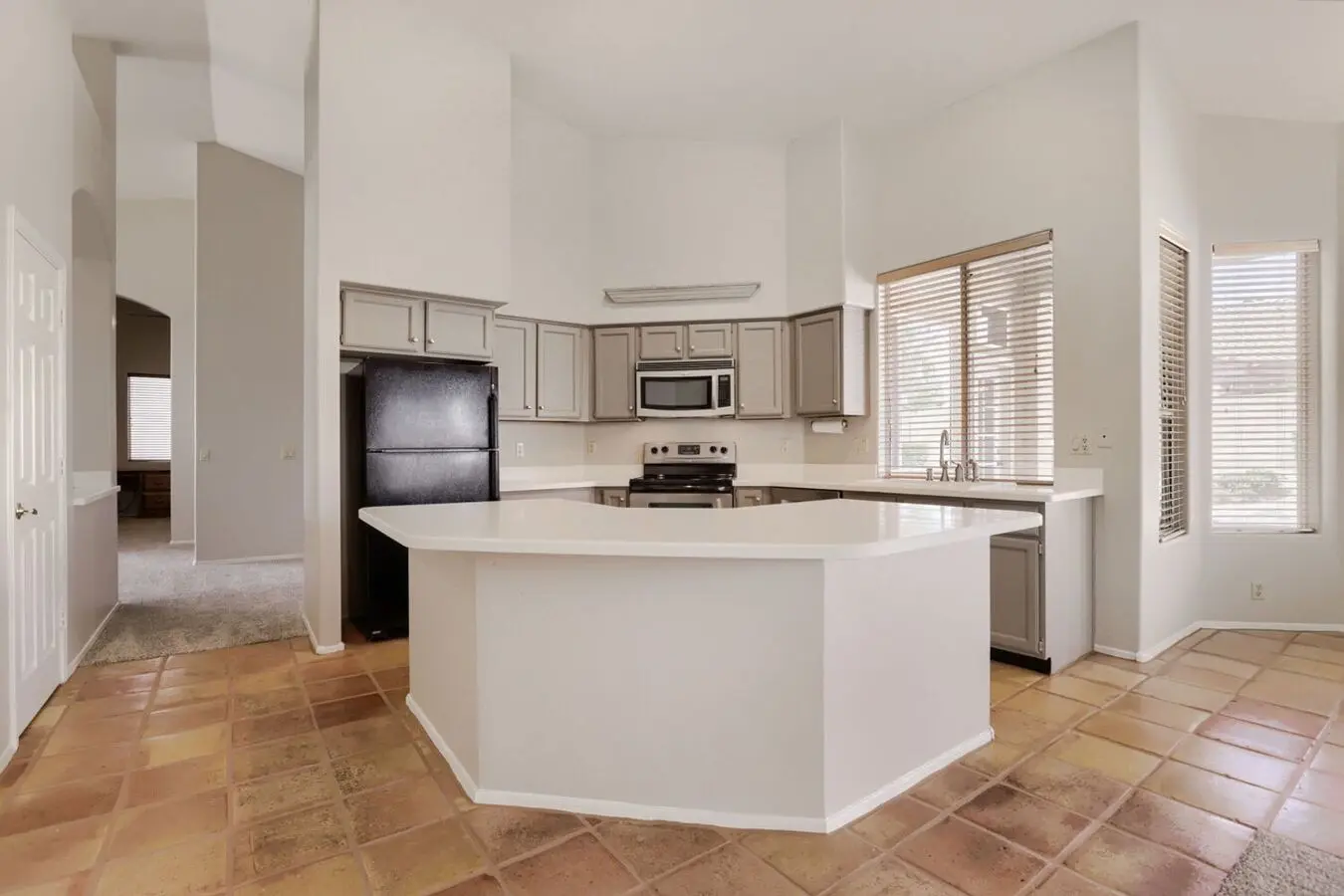 Gorgeous 3 Bedroom Unfurnished Patio Home, No Common Walls 15852 N 50th St Phoenix $2195 photo 5