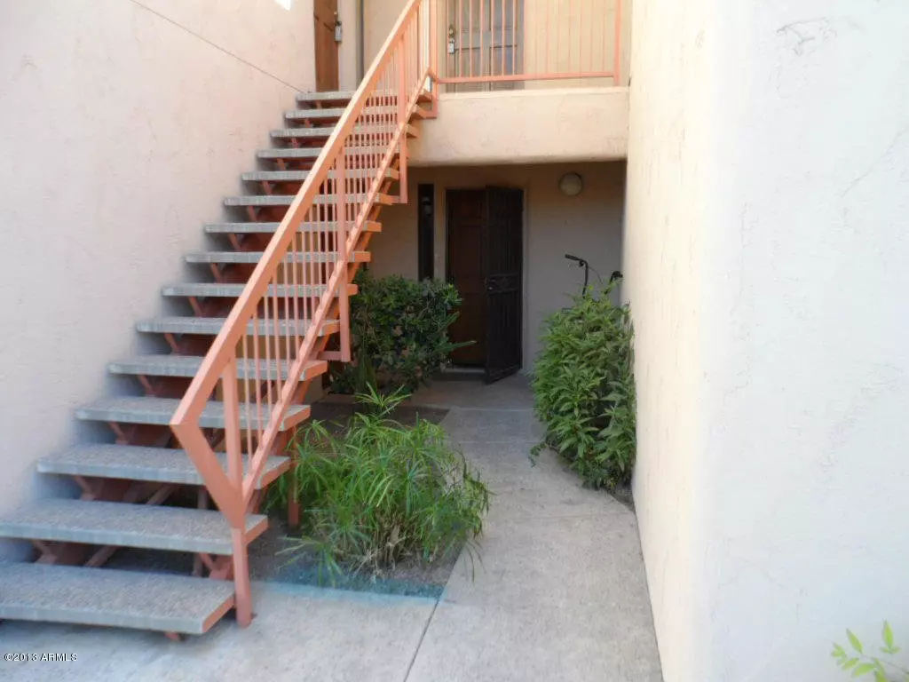 Great Townhome In Scottsdale - 2 Bed 1.75 Bath Unfurnished! photo 4